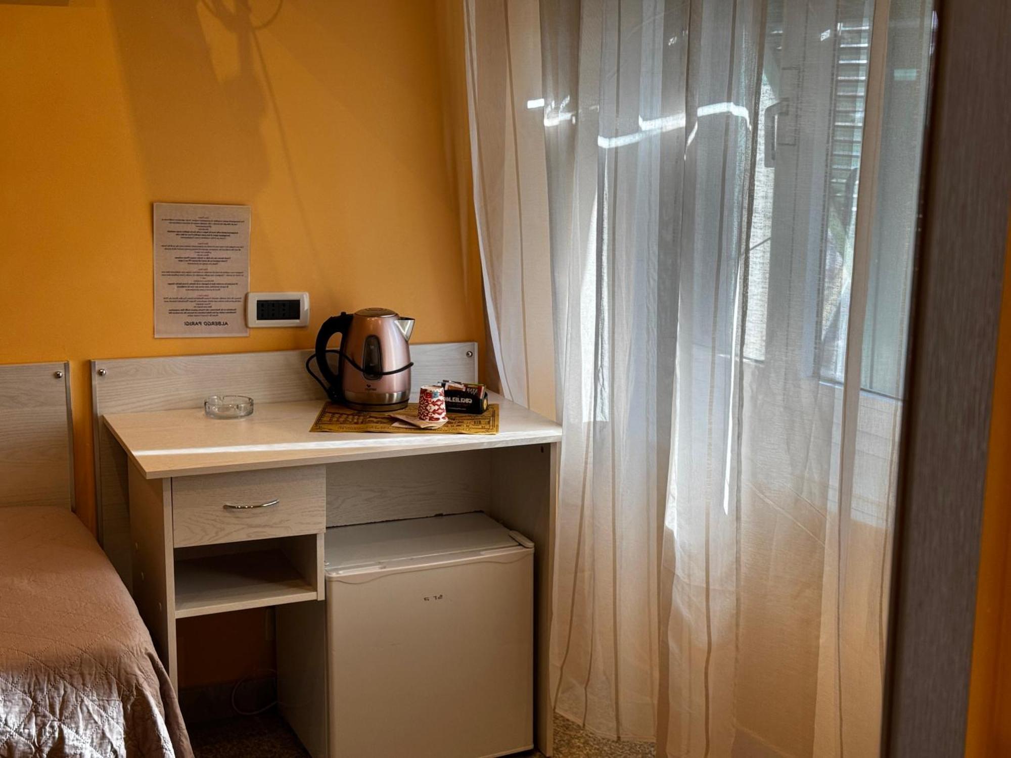 Albergo Parigi Genova Exterior foto